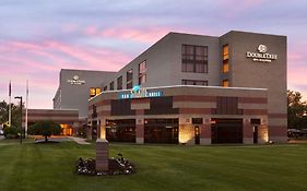 Doubletree by Hilton Hotel Hartford - Bradley Airport